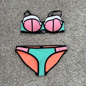 Triangl bikini Size S